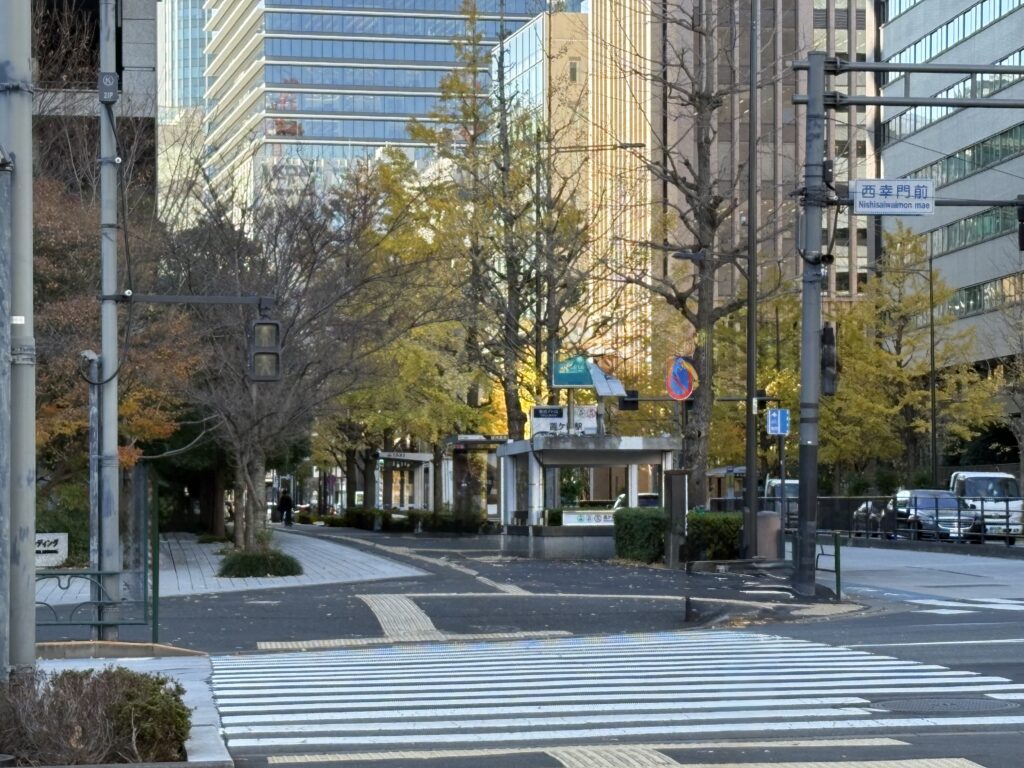 西幸門前交差点